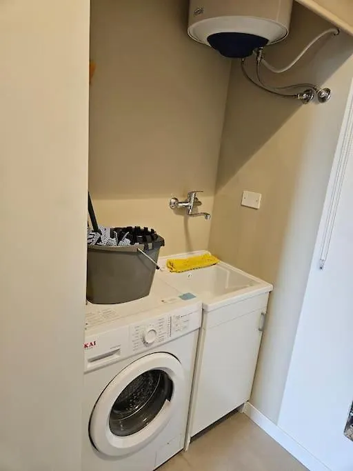 فيلا Casa Vista Azzurra آتْشّي كاستيلّو 0*,