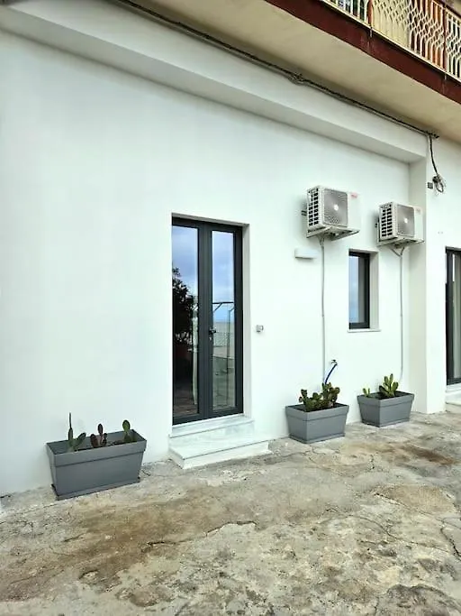 فيلا Casa Vista Azzurra آتْشّي كاستيلّو بيت للعطل