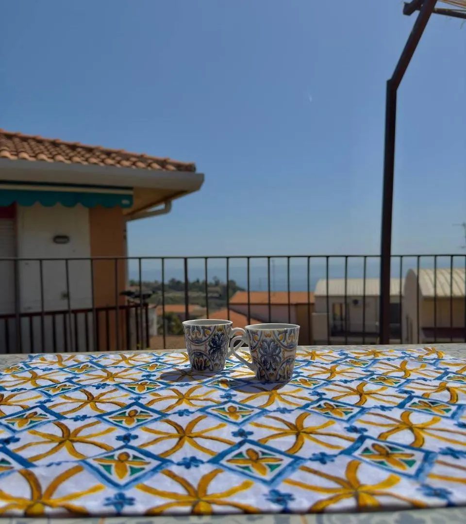 فيلا Casa Vista Azzurra آتْشّي كاستيلّو 0*,